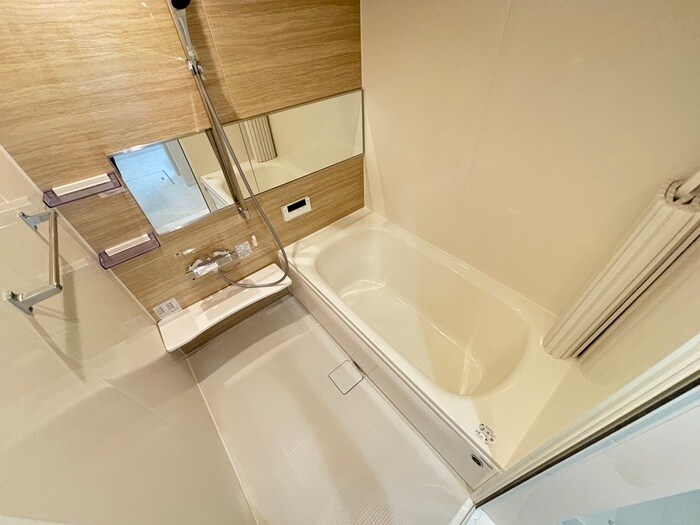 ソレイユ嵯峨野の物件内観写真