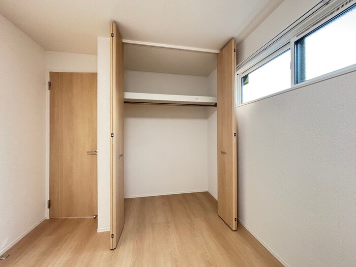 ソレイユ嵯峨野の物件内観写真