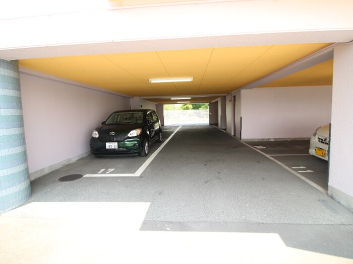 ハイムプロミネンス宝塚の物件外観写真