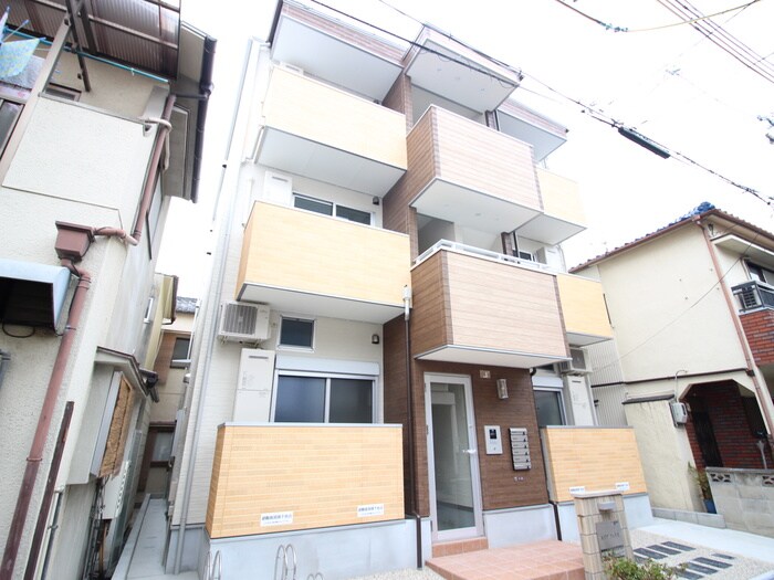 エリアフェリズの物件外観写真