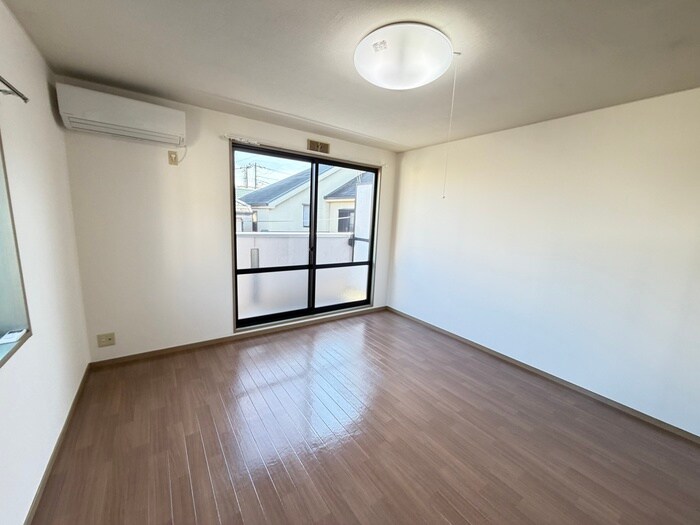 ルミエ－ル売布の物件内観写真