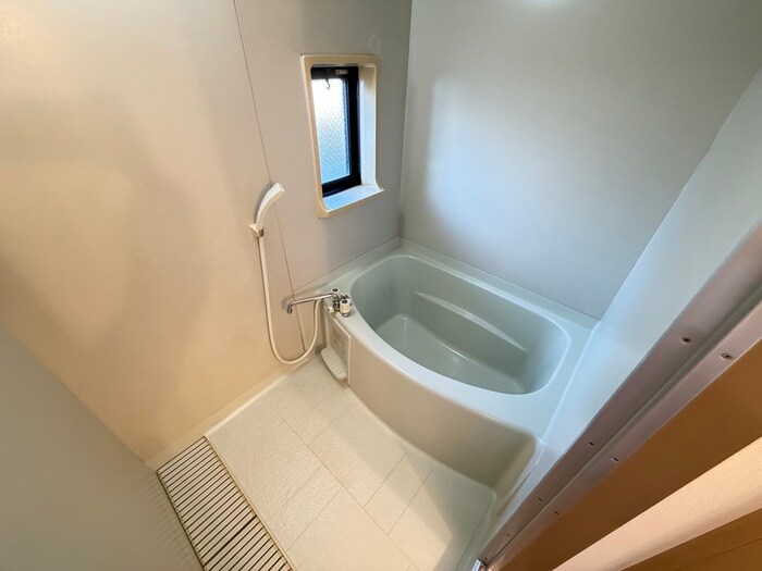 ルミエ－ル売布の物件内観写真