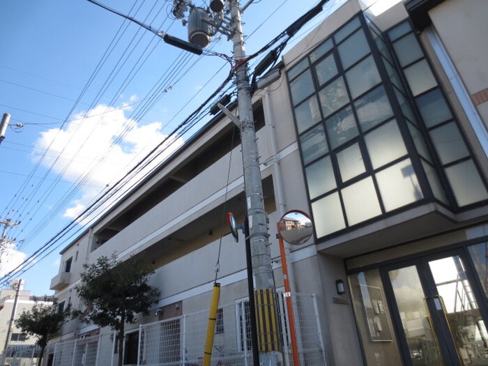 フォートアネックスの物件外観写真