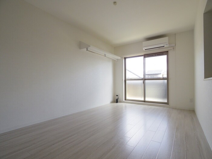 メゾン・クレアの物件内観写真