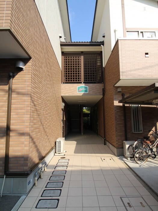 ファインローズの物件外観写真