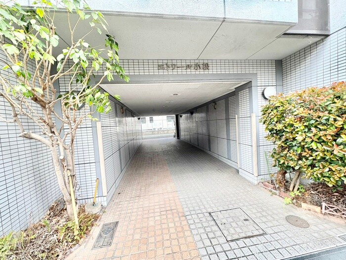 エトワ－ル小松の物件外観写真