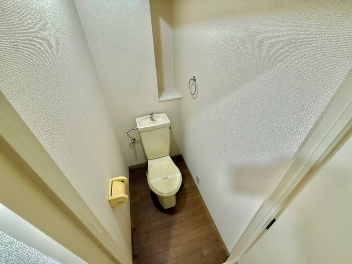 エトワ－ル小松の物件内観写真