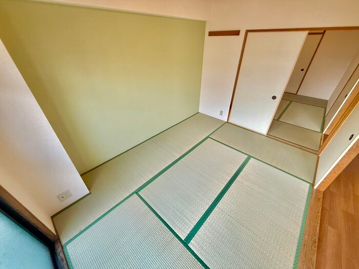 エトワ－ル小松の物件内観写真