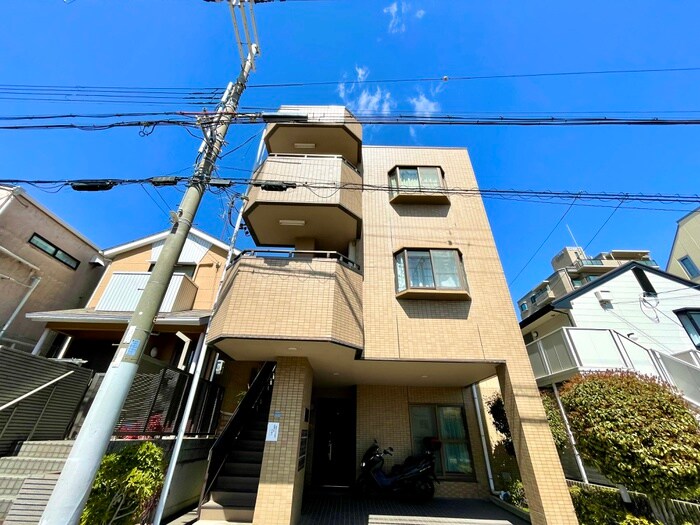 メゾンニコルの物件外観写真