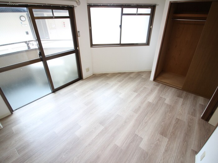 メゾンニコルの物件内観写真