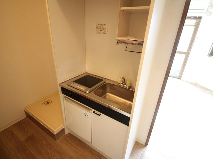 メゾンニコルの物件内観写真