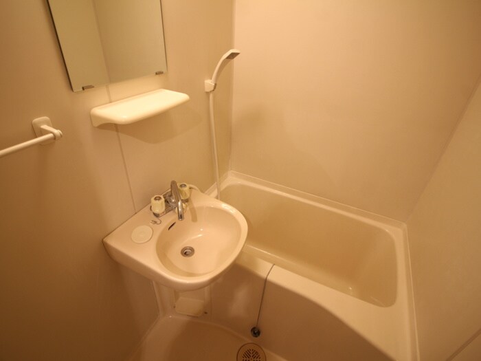 メゾンニコルの物件内観写真