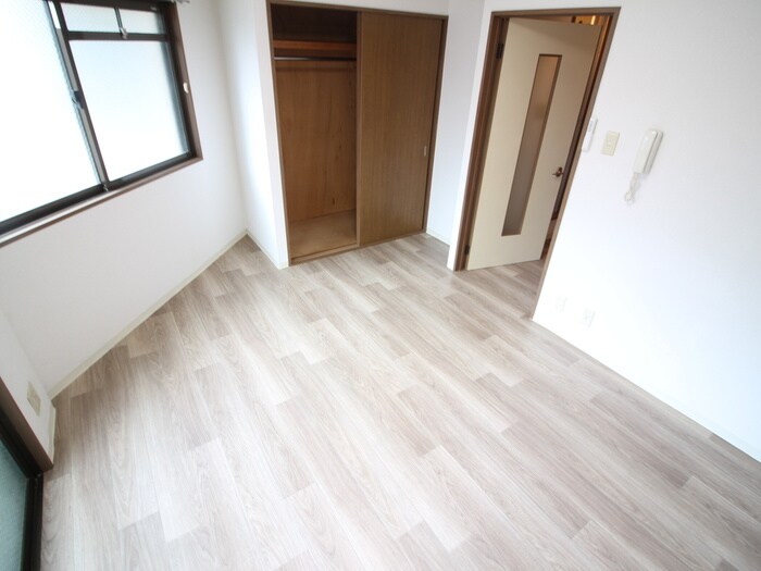 メゾンニコルの物件内観写真