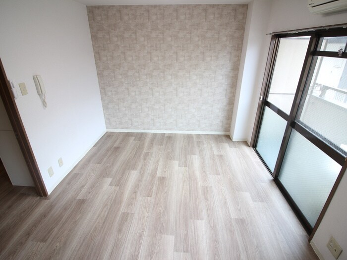 メゾンニコルの物件内観写真