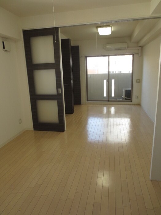 レジディア京町堀の物件内観写真