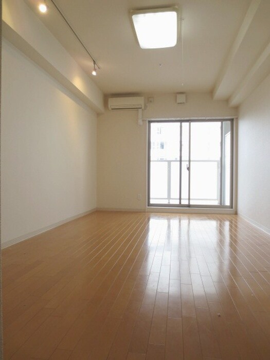 レジディア京町堀の物件内観写真