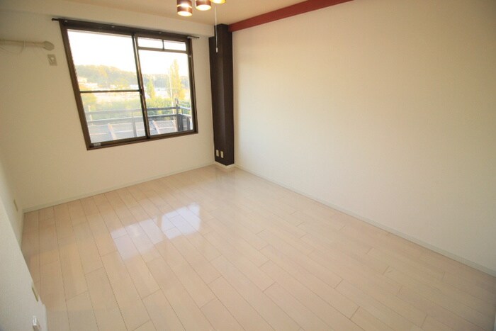 クオレ千里山の物件内観写真