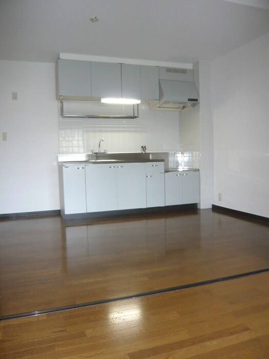 カーサ・IKUSHIMAの物件内観写真