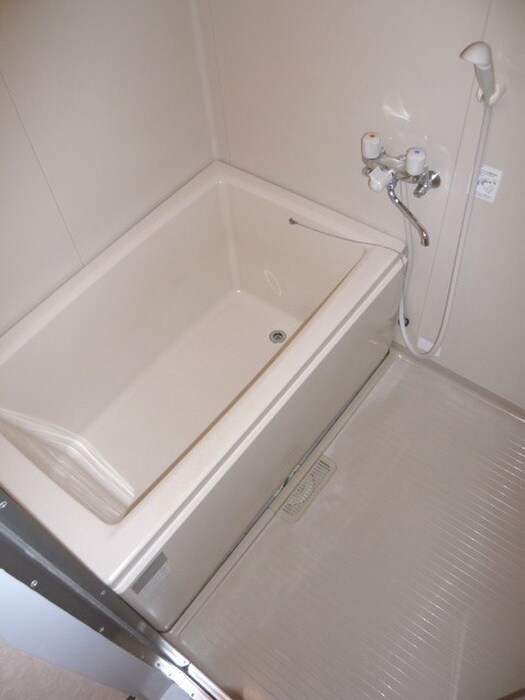 カーサ・IKUSHIMAの物件内観写真