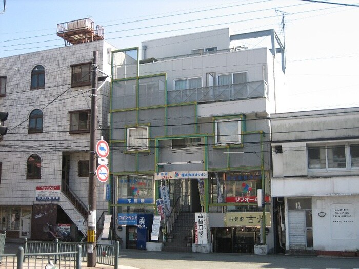 箕面センチュリ－ロイヤルの物件外観写真