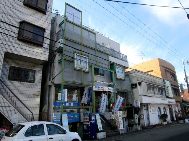 箕面センチュリ－ロイヤルの物件外観写真