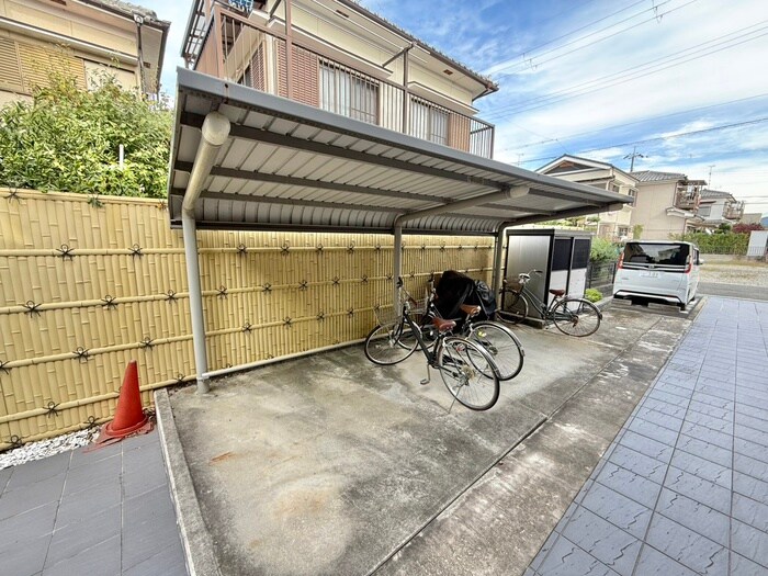 フランアンジュの物件外観写真