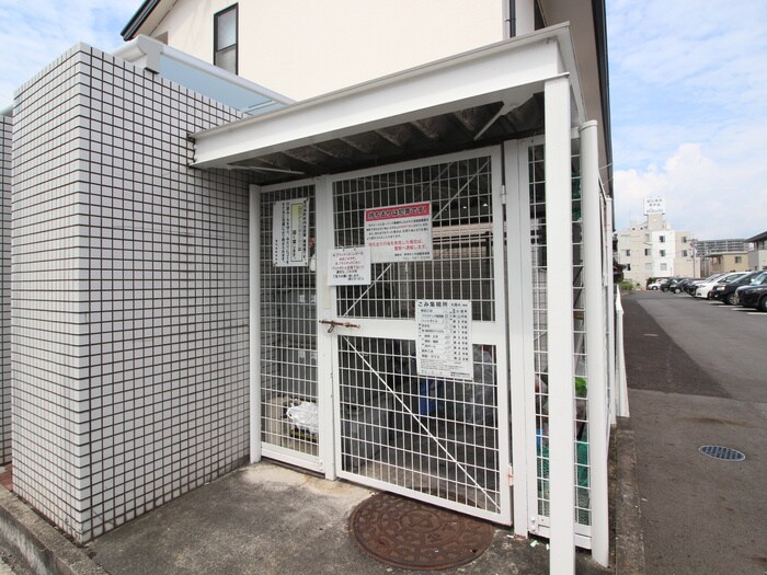 フレマリール若竹 北棟の物件外観写真