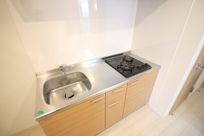 フィアスコート羽衣の物件内観写真