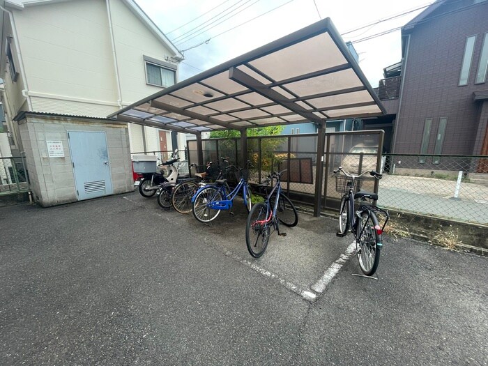 レジデンス遊園前の物件外観写真