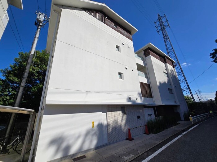 Villa　Vista　Daigo南棟の物件外観写真