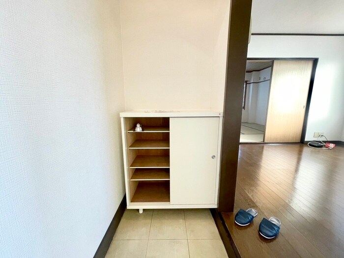 汐町ハイツの物件内観写真