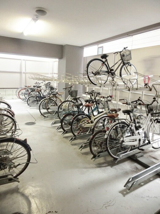 プレサンスNEO京都烏丸(405)の物件外観写真