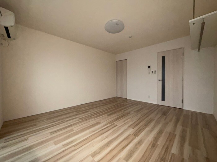 フラッティ花園春日の物件内観写真