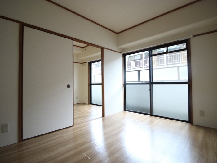 ビアンコディモ－ラの物件内観写真