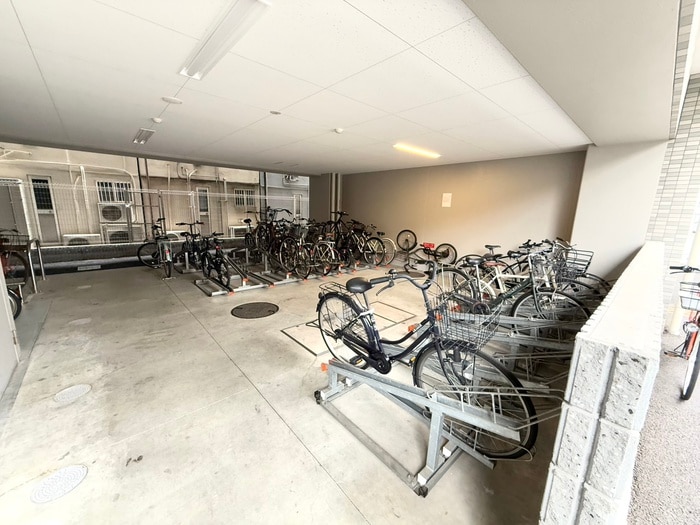 エスリードレジデンス大阪福島の物件外観写真