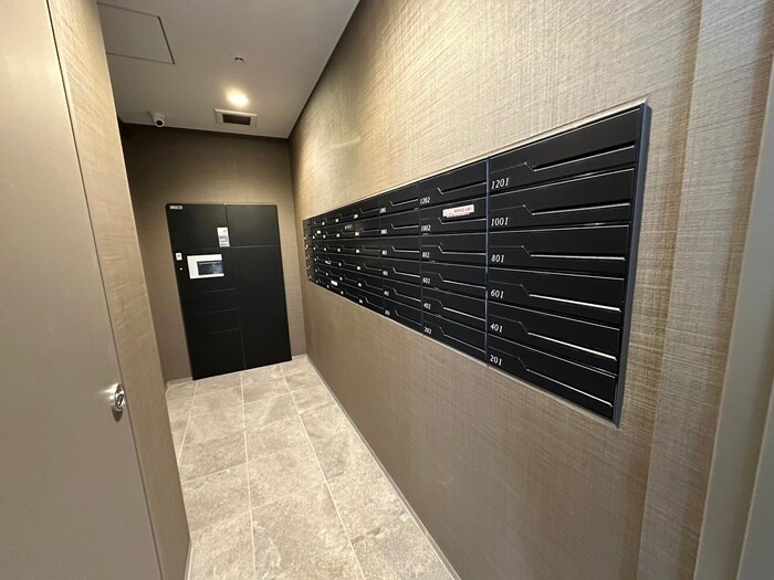 エル・セレーノ天満橋の物件外観写真