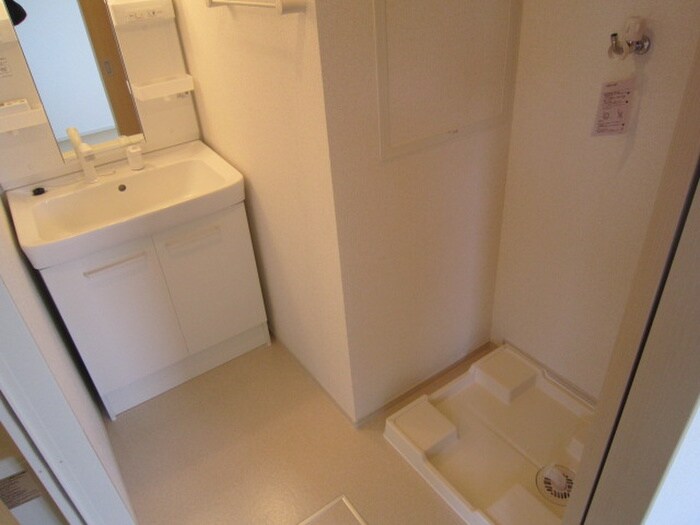 プレウスの物件内観写真