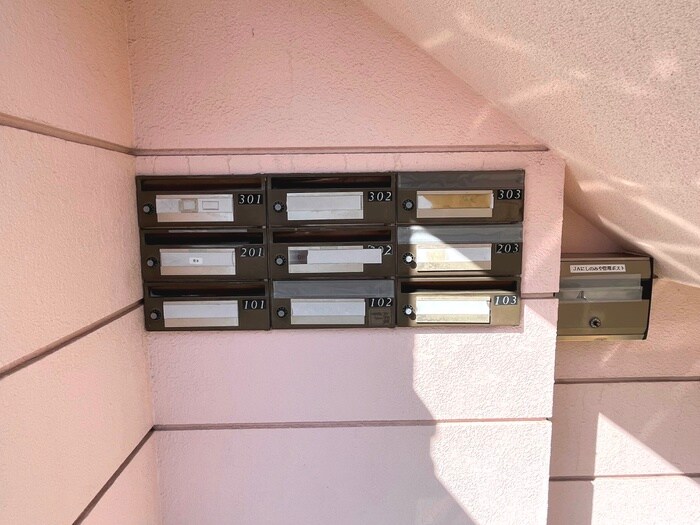 ア－デンハウス菊谷の物件外観写真