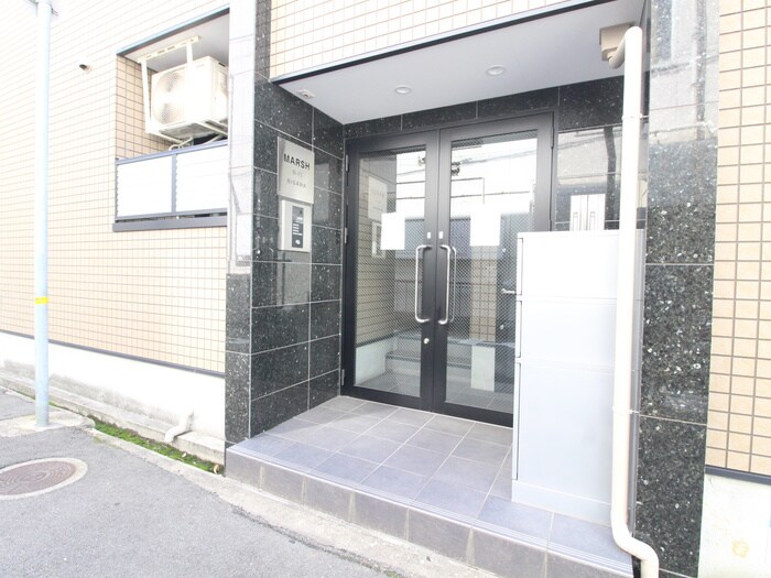 MARSH仁川の物件外観写真