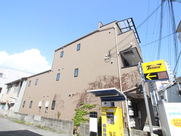 MARSH仁川の物件外観写真