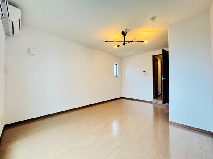 MARSH仁川の物件内観写真