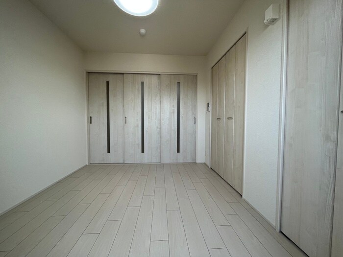 リバーサイド東久宝寺十番館の物件内観写真