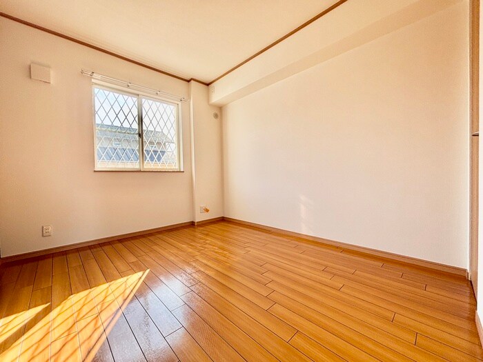 パストラーレ　シャルムの物件内観写真