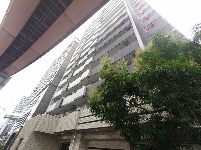 ラヴ神戸三宮(214)の物件外観写真