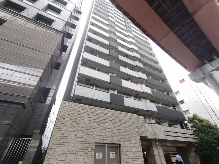 ラヴ神戸三宮(214)の物件外観写真