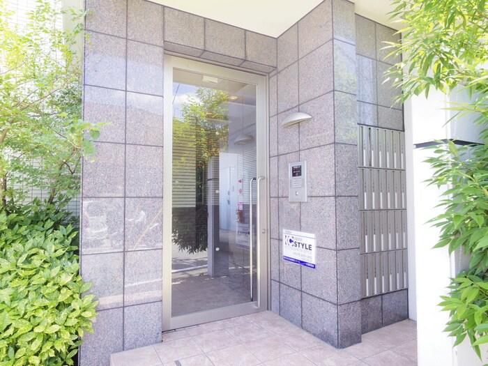 グランデ伏見の物件外観写真