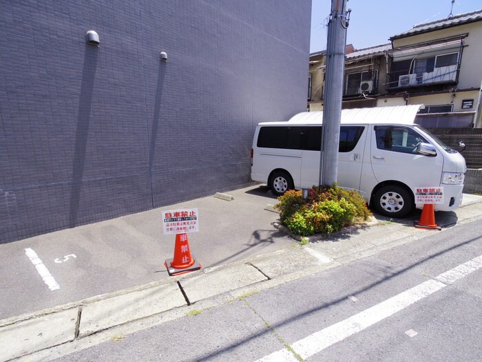 グランデ伏見の物件外観写真