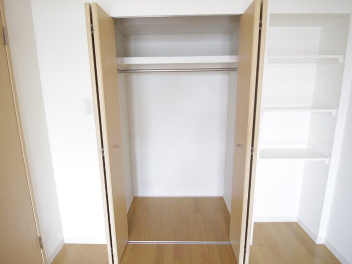 オプティマ平野上町の物件内観写真