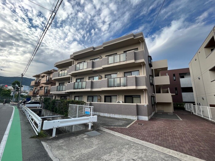 grande苦楽園口の物件外観写真