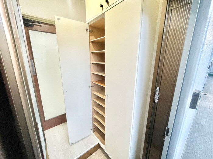 エスポワ－ル中尾Ｂ棟の物件内観写真